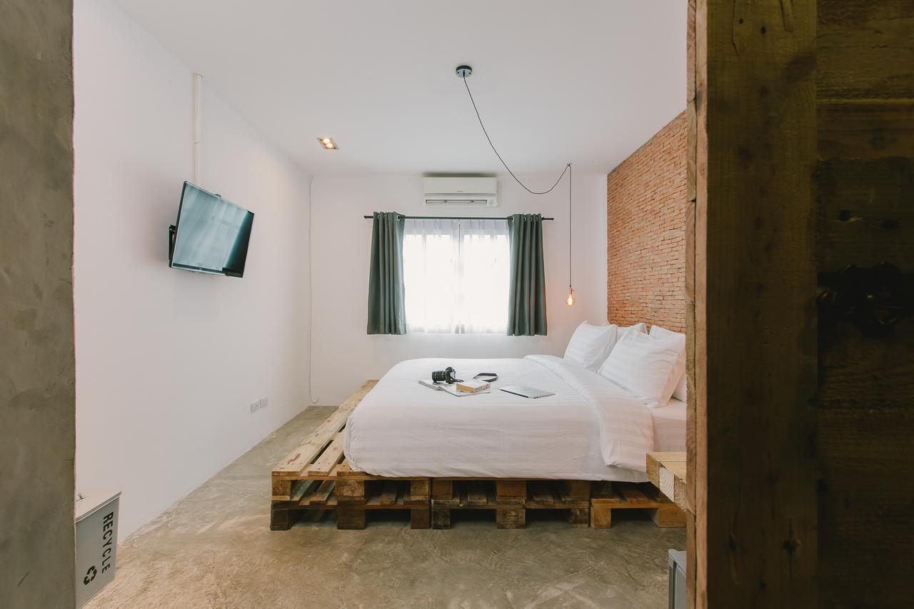 Pause Kathu Hostel ภายนอก รูปภาพ