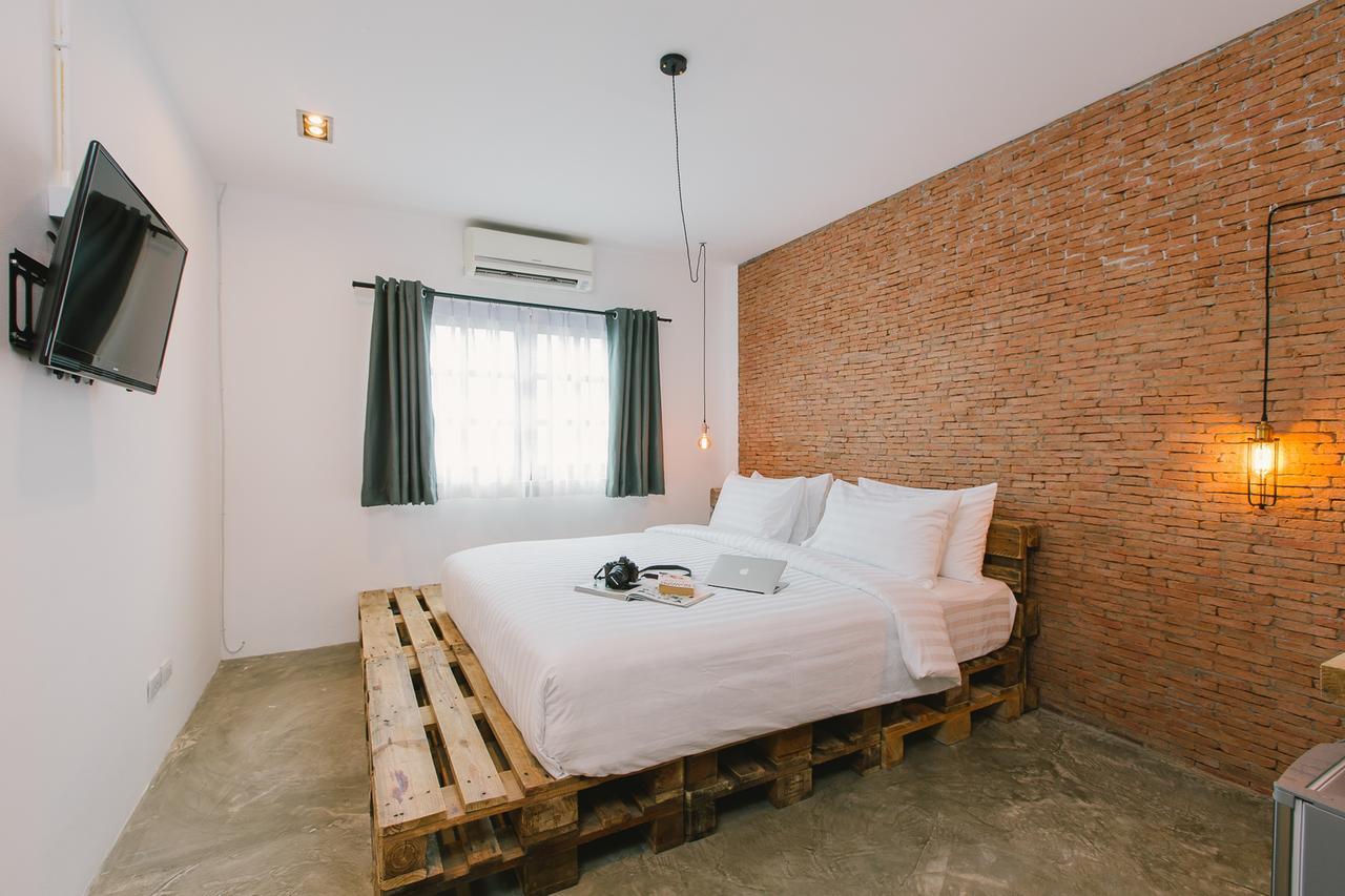 Pause Kathu Hostel ภายนอก รูปภาพ